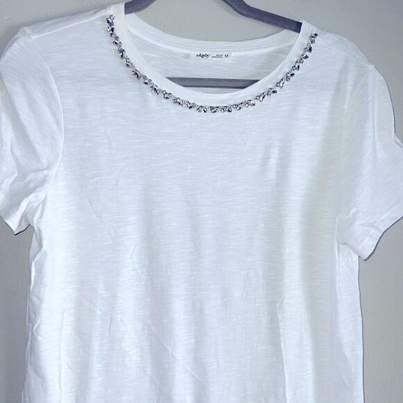 Edgely embellished short sleeve top size medium - Picture 4 of 4